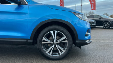 Nissan Qashqai 1.2 DiG-T N-Connecta 5dr Xtronic Petrol Hatchback